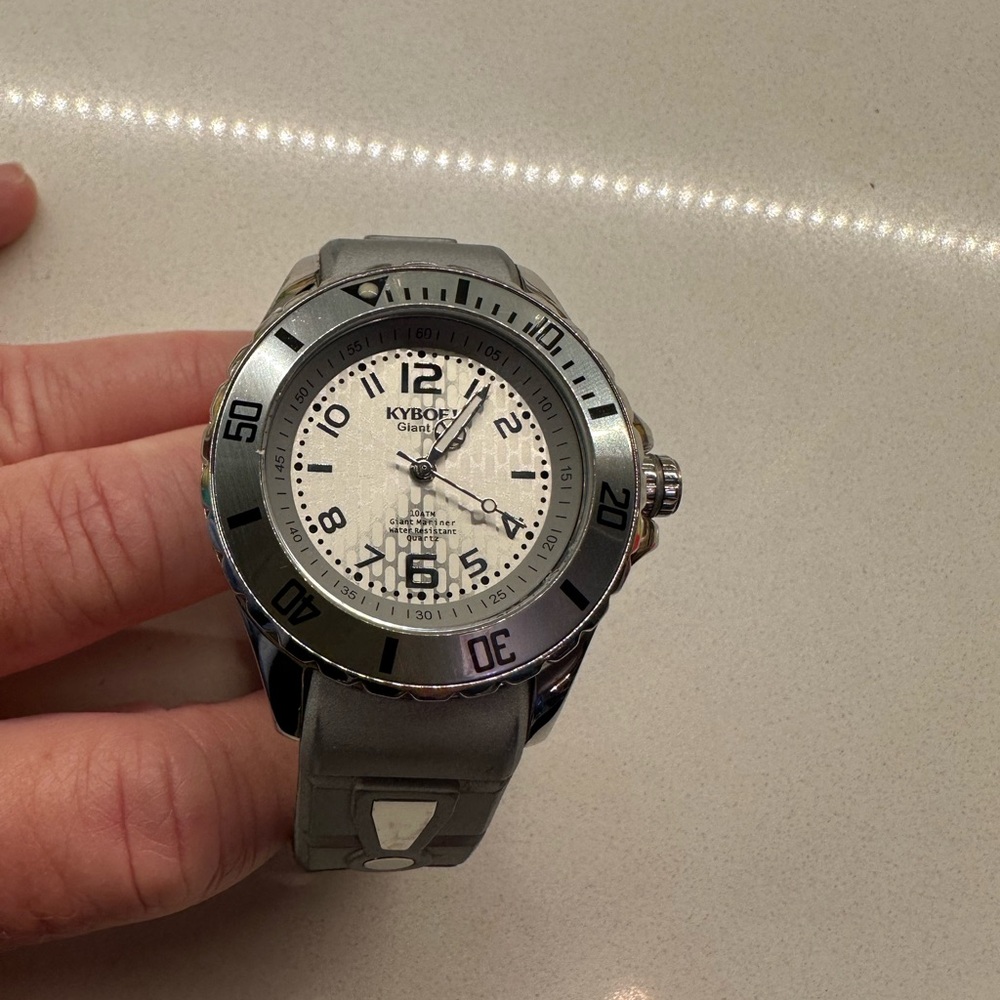 Kyboe! Watch